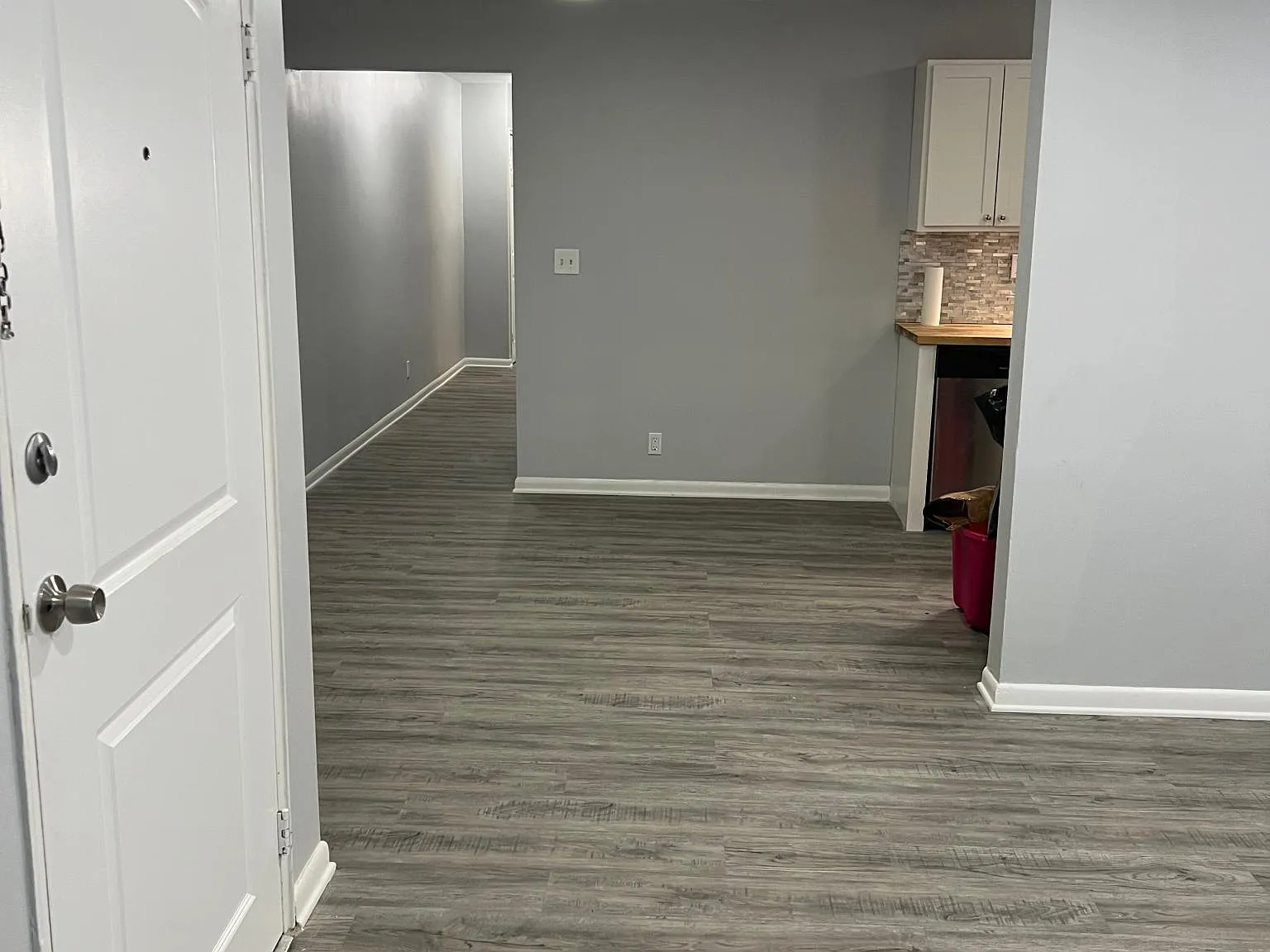 2 bed, 900 sqft, $1,350 — Photo 3