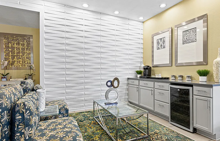 Parc Plaza Apartments — Photo 13