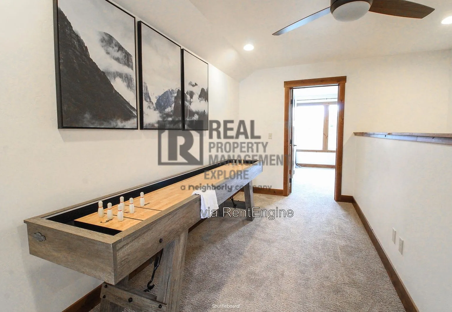 3 bed, 2.0 bath, 1860 sqft, $2,200 — Photo 3