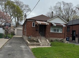 105 Saint Hubert Ave, Toronto, ON M4J3Z4