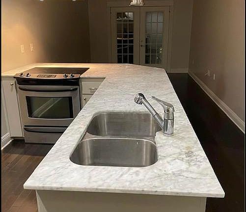 4th image of 7248 Perkins Rd APT 304