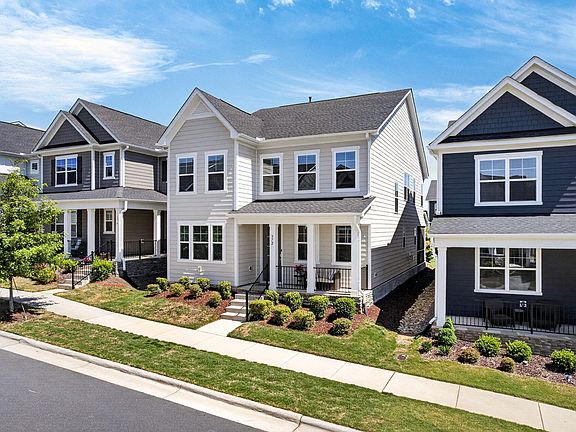 4th image of 372 Natsam Woods Way