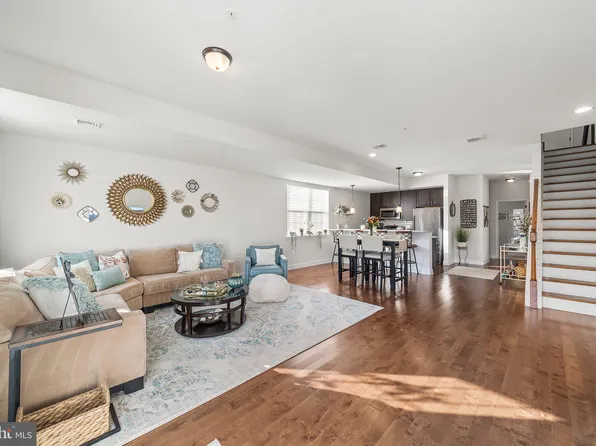801B Spring Mill Ave, Conshohocken, PA 19428
