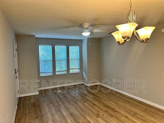 4th image of 285 Gardner Ln APT C