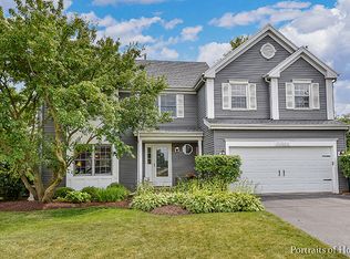 N284 Sulley Sq, Geneva, IL 60134