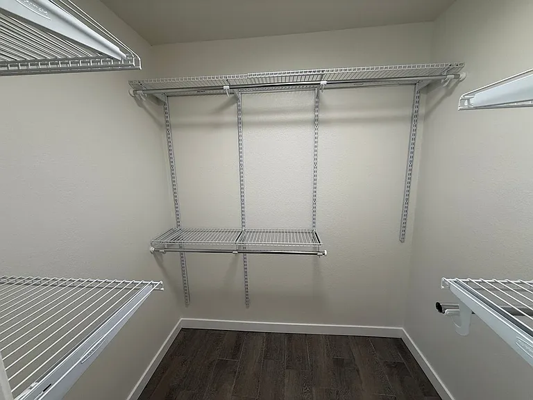 26180 Rainbow Glen Dr — Photo 16
