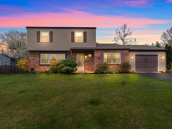 3rd image of 1177 Horseshoe Dr