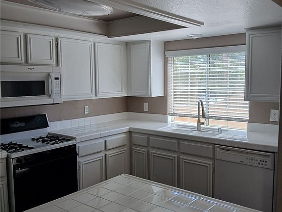 3rd image of 1851 Hillpointe Rd APT 1722