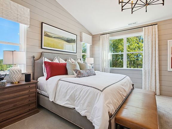 Pamlico - Primary Suite