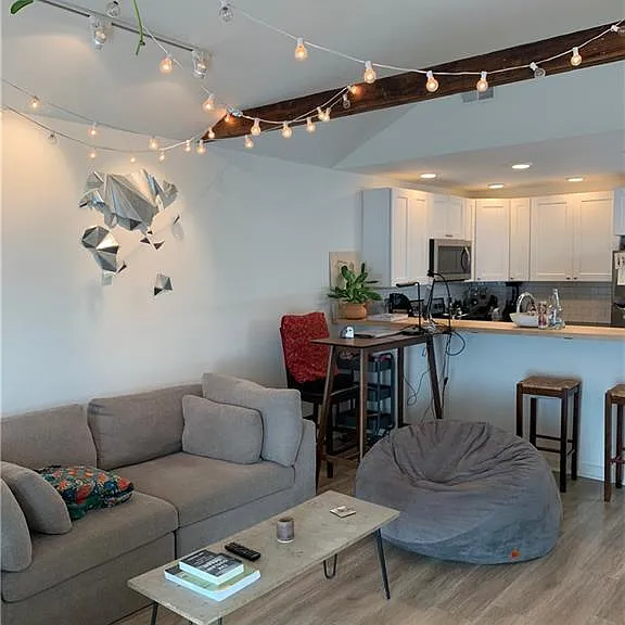 2519 Upperline St — Photo 3