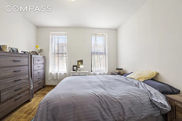 Rented by Compass | media 31