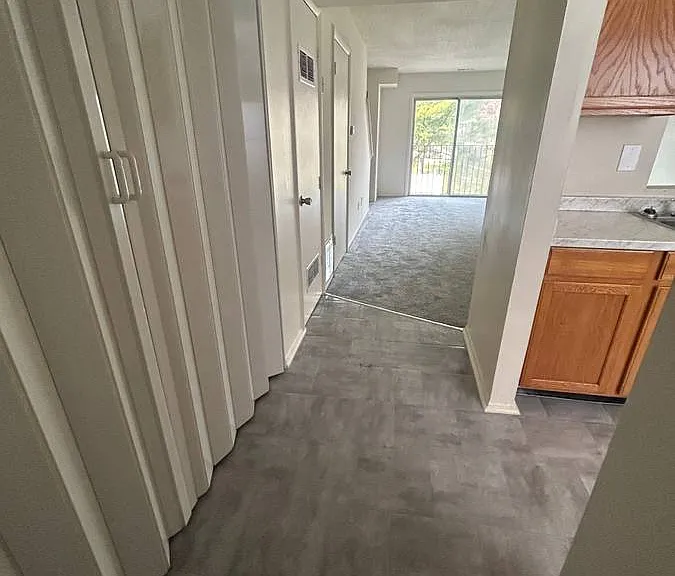 Southview Town Homes, LLC — Photo 12