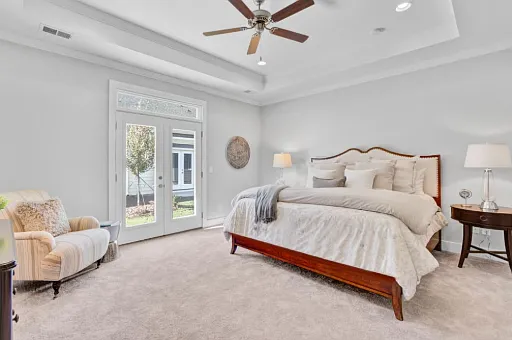 1501 Spicata St — Photo 1