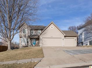 10028 Durkop St, La Vista, NE 68128