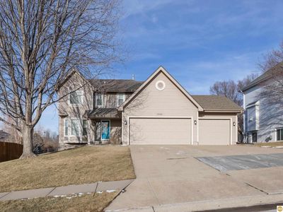 10028 Durkop St, La Vista, NE, 68128