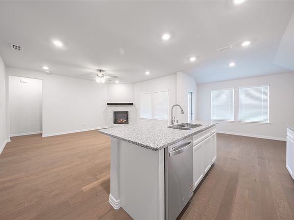 7th image of this home