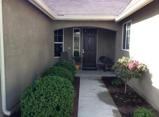 12715 Windy Ridge Dr, Bakersfield, CA 93312