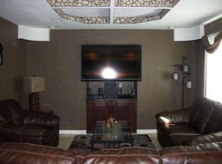 203 Doodles St, Del Rio, TX 78840