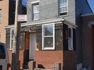 241 Van Buren St, Staten Island, NY 10301