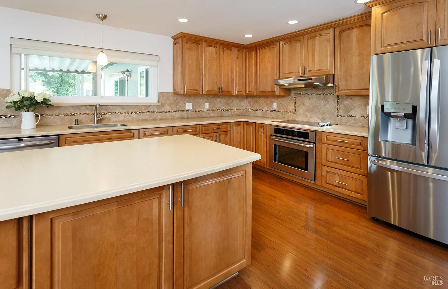 6064 Dolores Drive - Photo 6