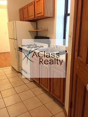 Rented by A Class Realty Corp | media 6