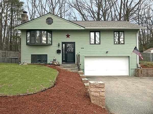 1st image of 104 Susanne Dr