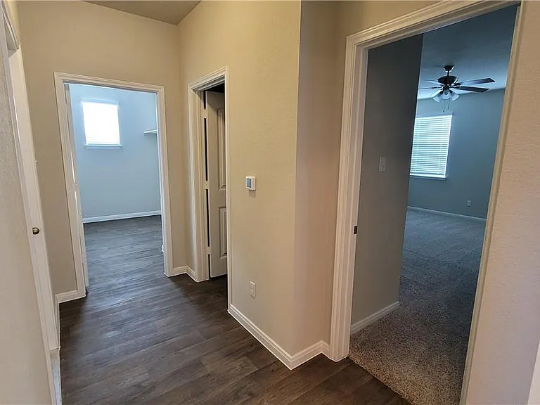 6406 Kildare Dr — Photo 9