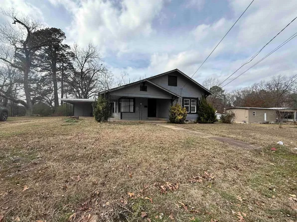 501 N Pine St, Fordyce, AR 71742