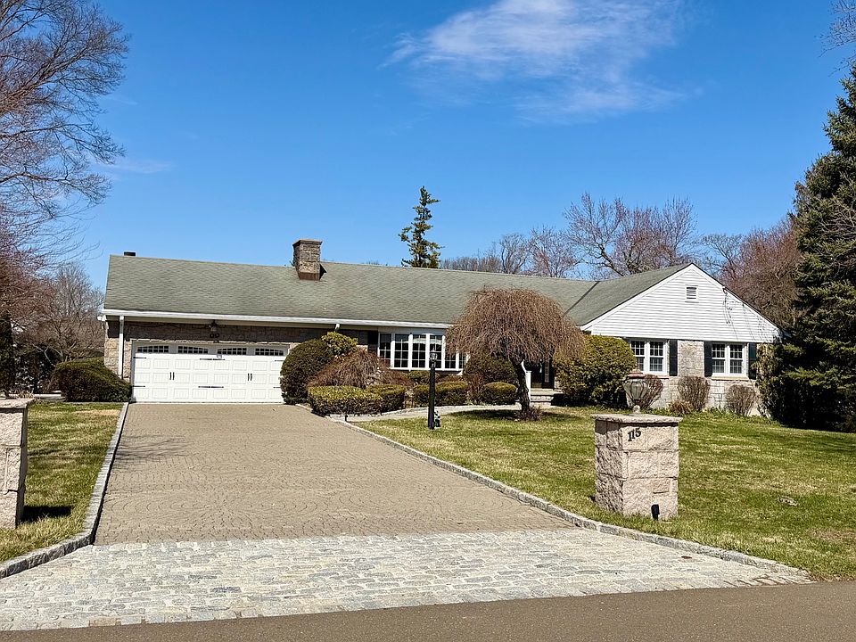 1st image of 115 Stonehedge Dr N