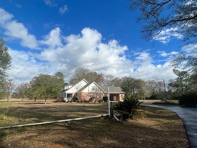 2nd image of 326 Stallings Bridge Rd