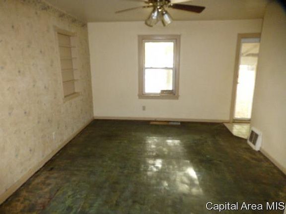2nd image of 1505 Wieland Ave