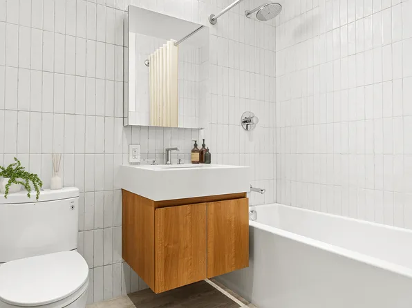 11 West 126th Street image 10 of 19