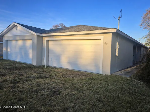 2521 Pond St, Melbourne, FL 32901