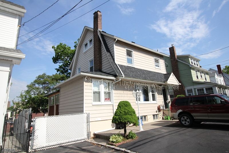 1st image of 34-36 Beaumont Pl