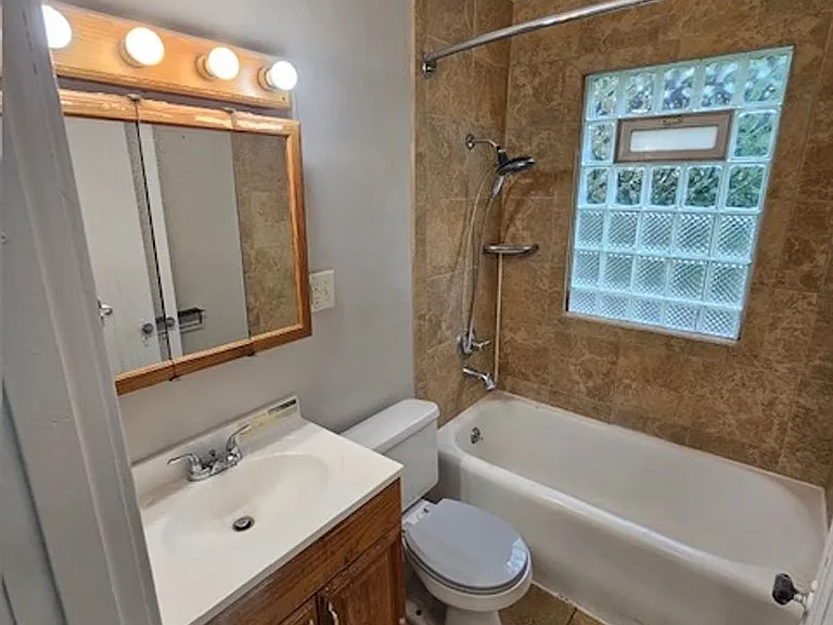 79 W Norman Ave — Photo 12
