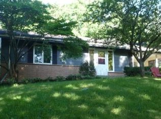 201 Ingerson Rd, Maple Plain, MN 55359