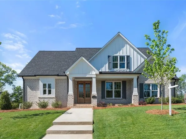 1574 Stable Bend Ln, Winston Salem, NC 27106