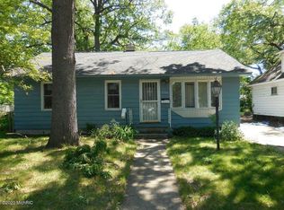 2508 Hoyt St, Muskegon Heights, MI