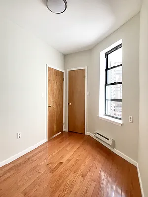 Rented by Warren T Real Estate Corp. | media 26