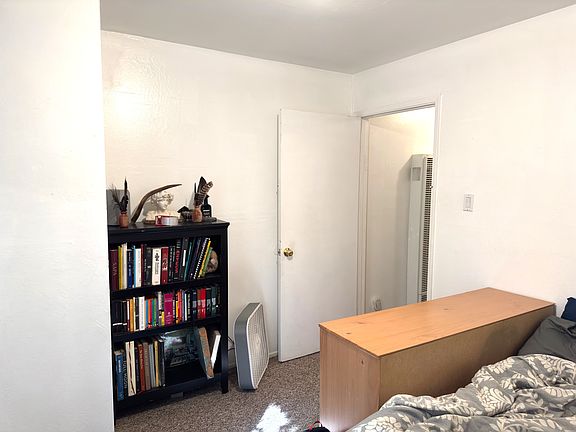 5th image of 1363 Page St #13