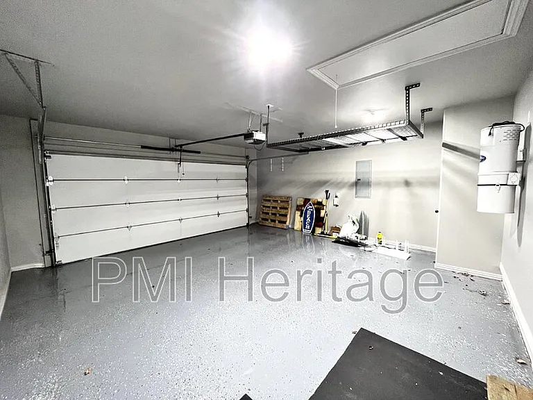 206 Peyton St — Photo 32