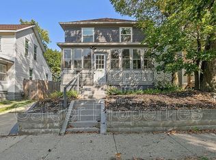 1021 Sherman St SE, Grand Rapids, MI 49506