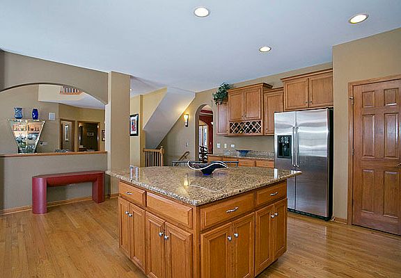5th image of 5807 Rosinweed Ln