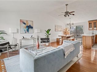 514 Ten Rod Rd, North Kingstown, RI 02852