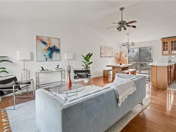514 Ten Rod Rd, North Kingstown, RI 02852