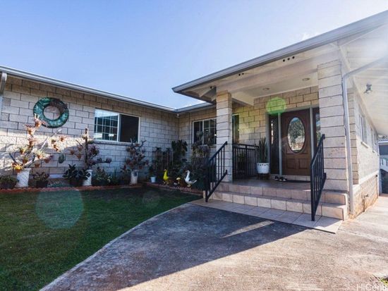 4374 Likini St, Honolulu, HI 96818