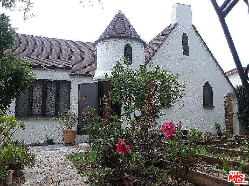 1st image of 1339 Graynold Ave