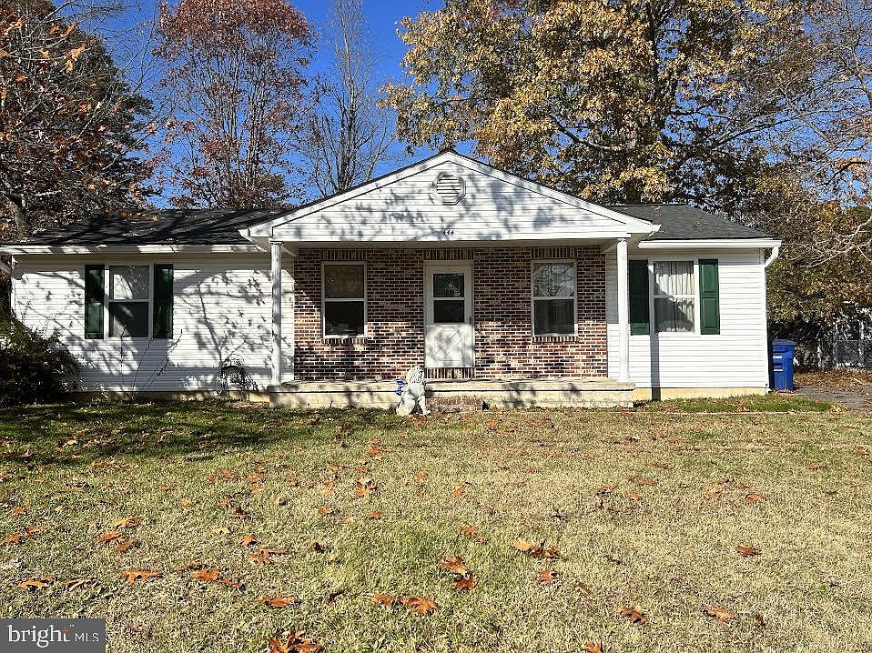 1st image of 444 Phillips Ave