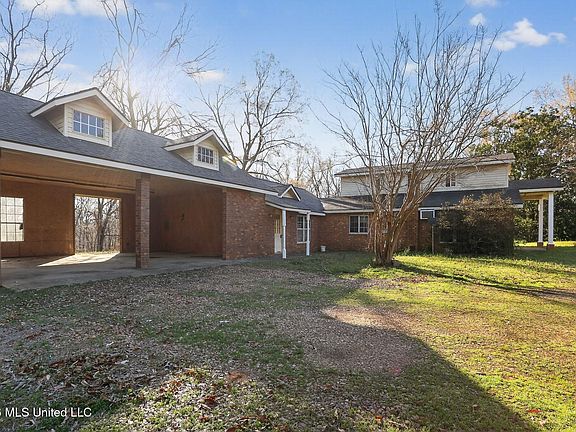 5th image of 219 Heafner Rd