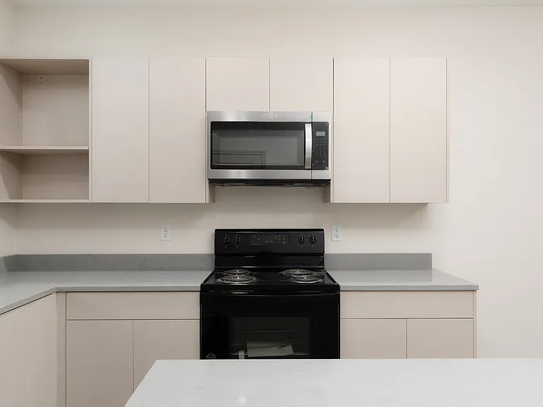 2107 Village Center Dr #24 — Photo 5